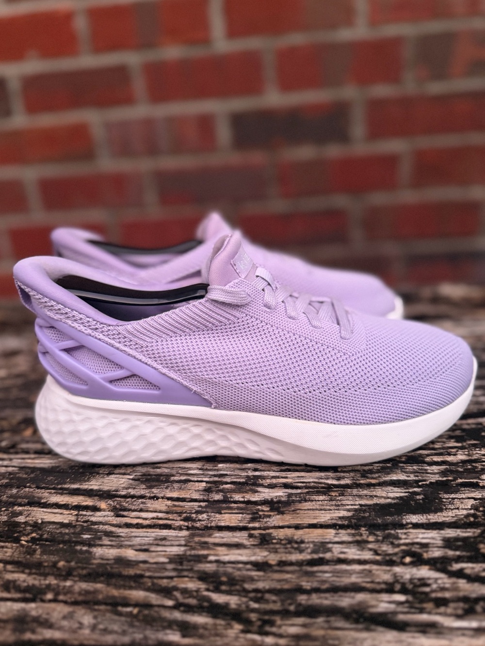 Kizik Athens Unisex (M-5 W-6.5) Pastel Lilac Hands Free Slip-On Sneakers Shoe X2
